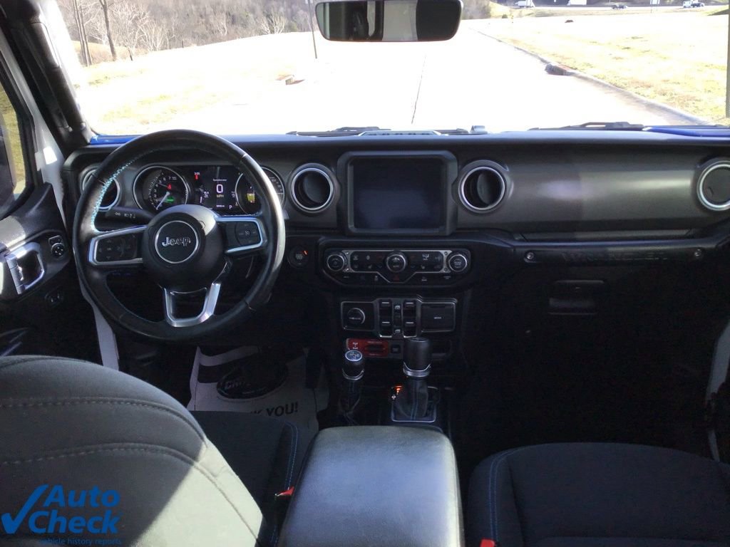 Used 2022 Jeep Wrangler Unlimited Rubicon 4xe w/ Cold Weather Group image 18