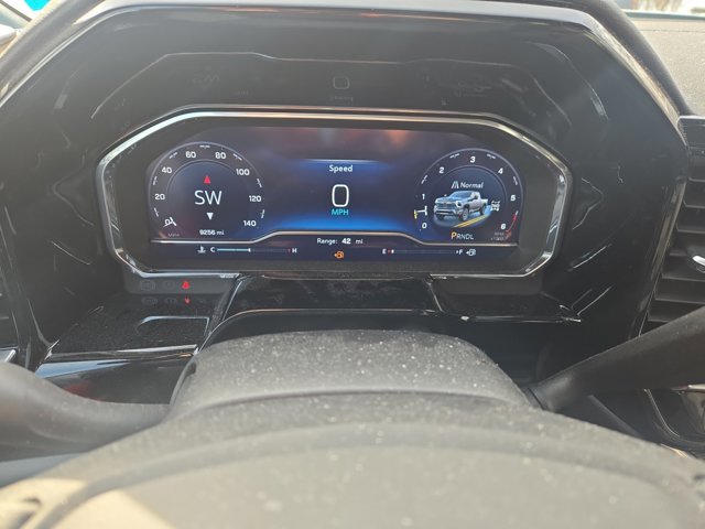 Certified 2025 Chevrolet Silverado 2500 LT w/ Convenience Package image 28