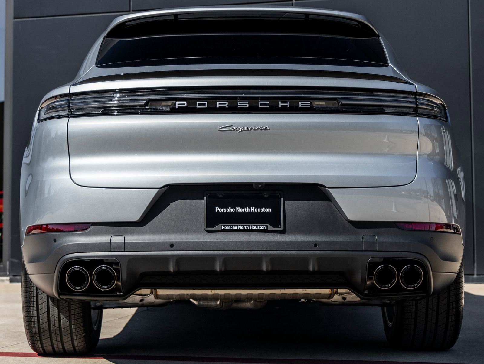Certified 2026 Porsche Cayenne Coupe image 10