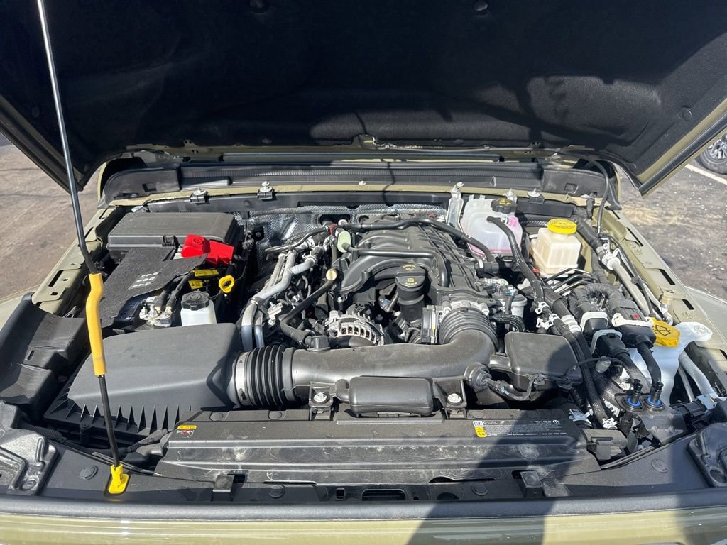 New 2025 Jeep Gladiator Sport image 19