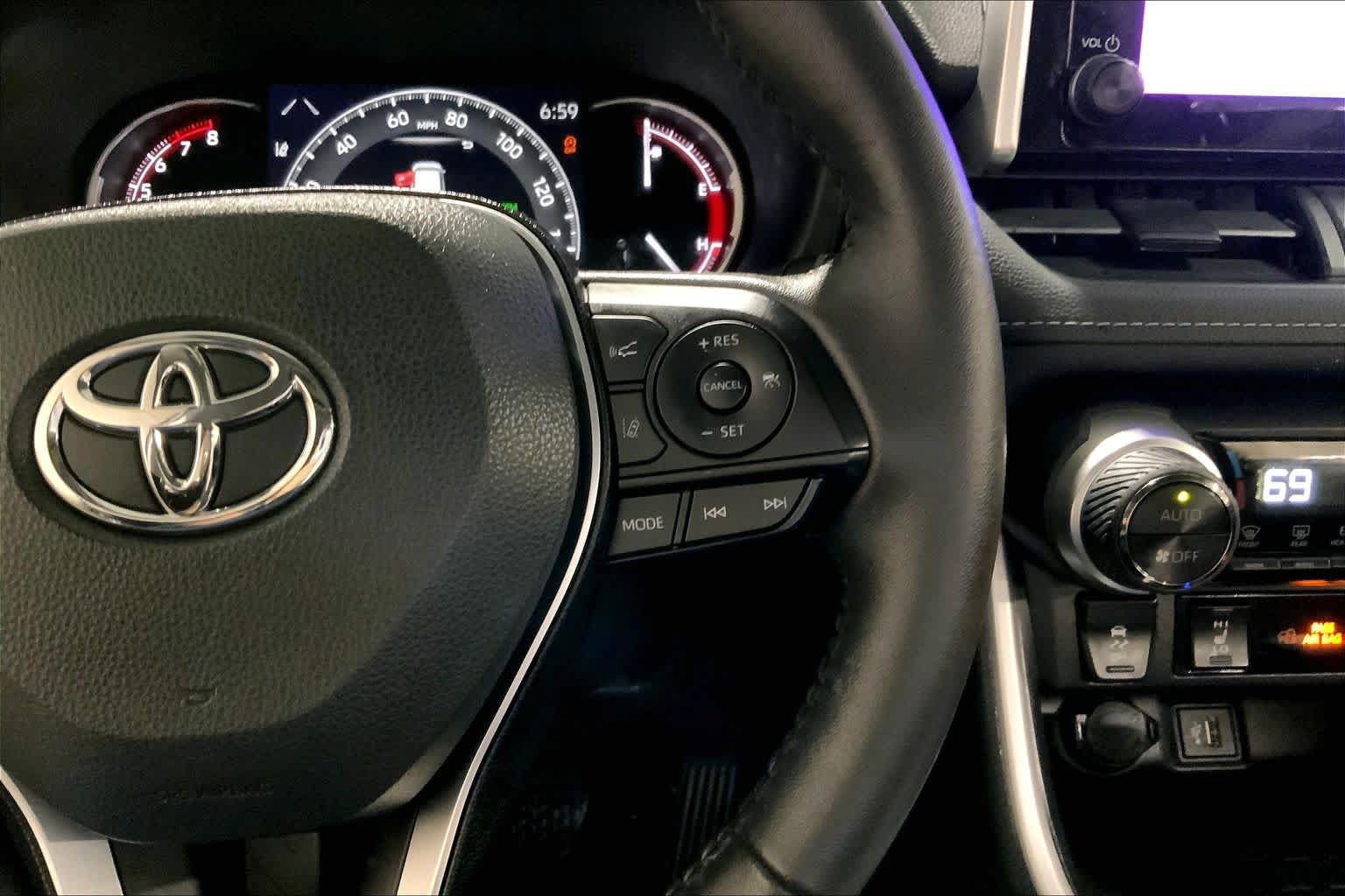 Certified 2024 Toyota RAV4 XLE w/ Convenience Package AWD/4WD image 25