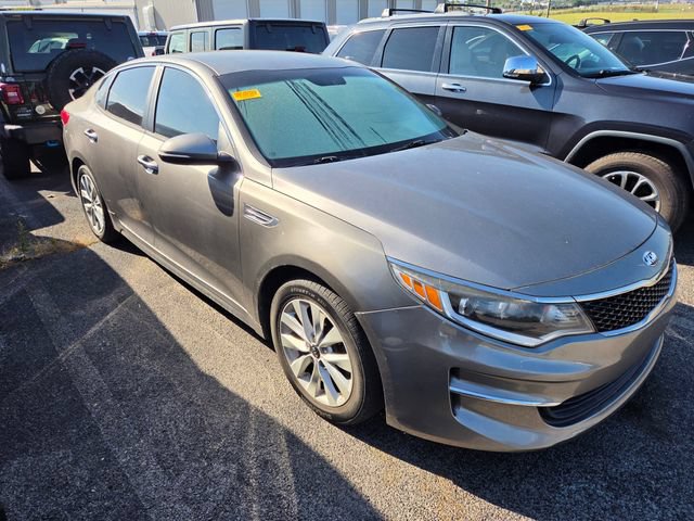 Used 2018 Kia Optima LX w/ Convenience Package FWD image 3