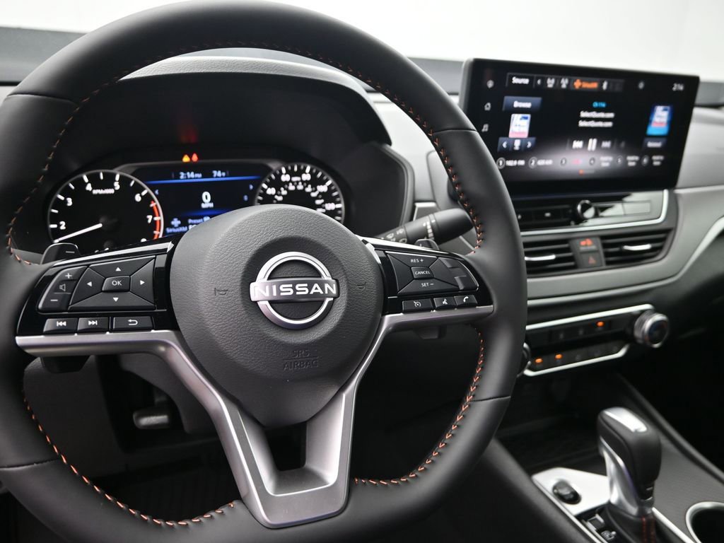 New 2026 Nissan Altima 2.5 SR image 19