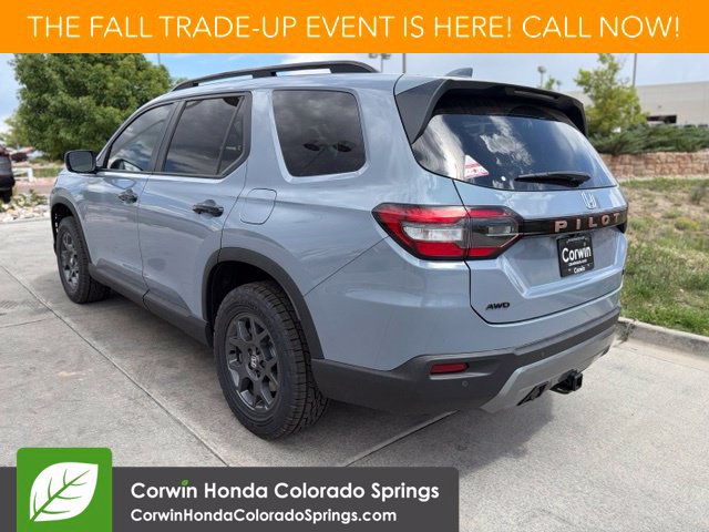 New 2026 Honda Pilot TrailSport image 4