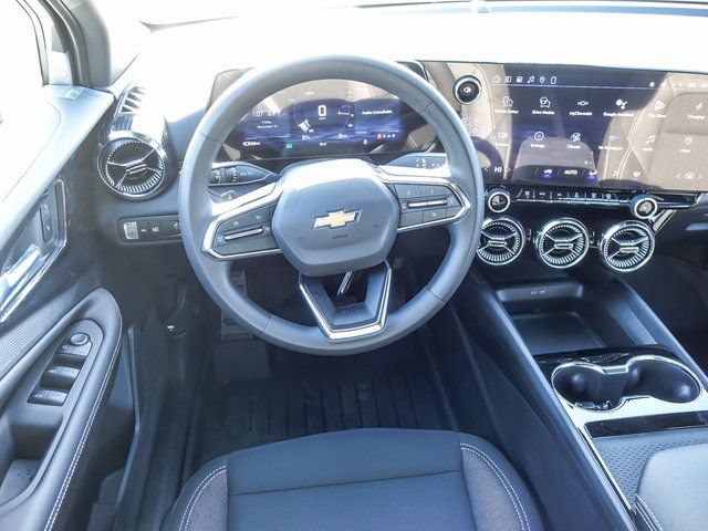 New 2026 Chevrolet Blazer EV LT AWD/4WD image 13