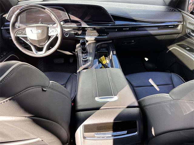 Used 2024 Cadillac Escalade ESV Sport image 19
