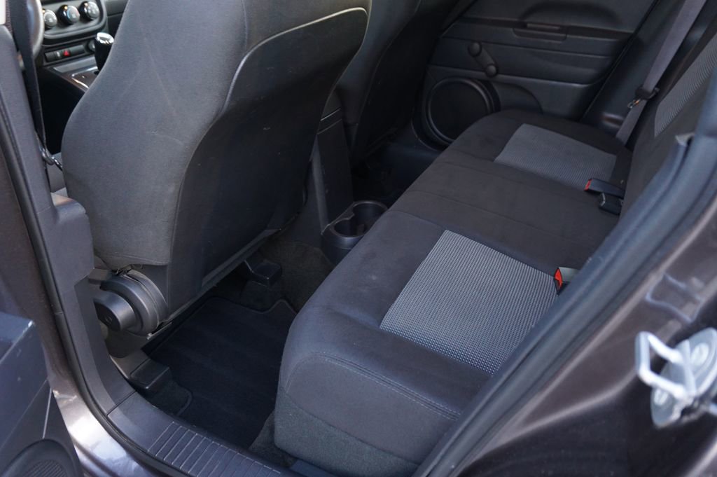 Used 2016 Jeep Patriot Sport image 23
