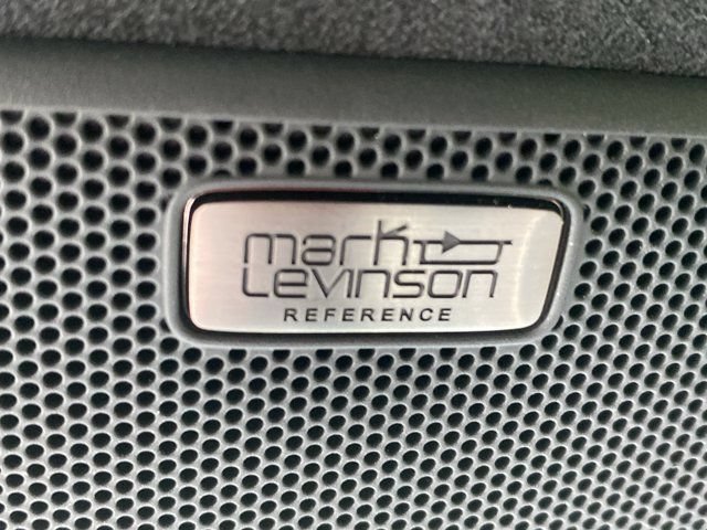 Used 2021 Lexus LS 500 w/ Interior Upgrade Package RWD image 29