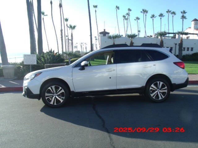 Used 2018 Subaru Outback 2.5i Limited image 43