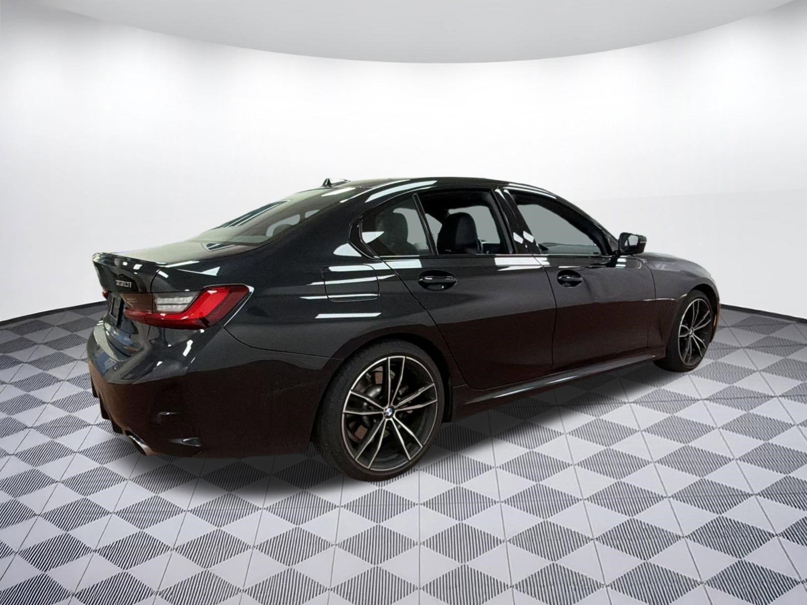 Certified 2023 BMW 330i xDrive Sedan w/ M Sport Package image 8