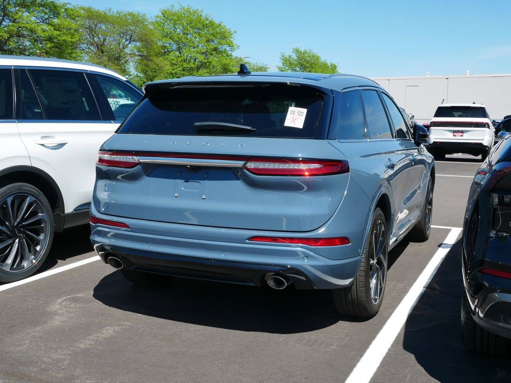 Used 2024 Lincoln Corsair Grand Touring w/ Equipment Group 302A AWD/4WD image 5