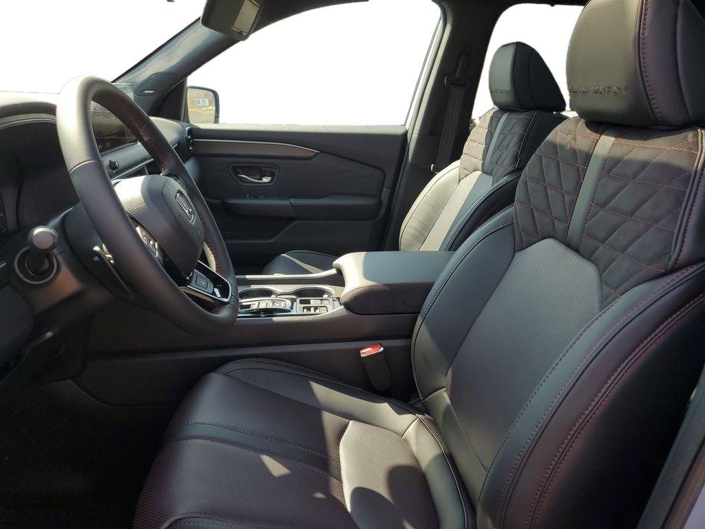 New 2026 Honda Pilot Black Edition image 7