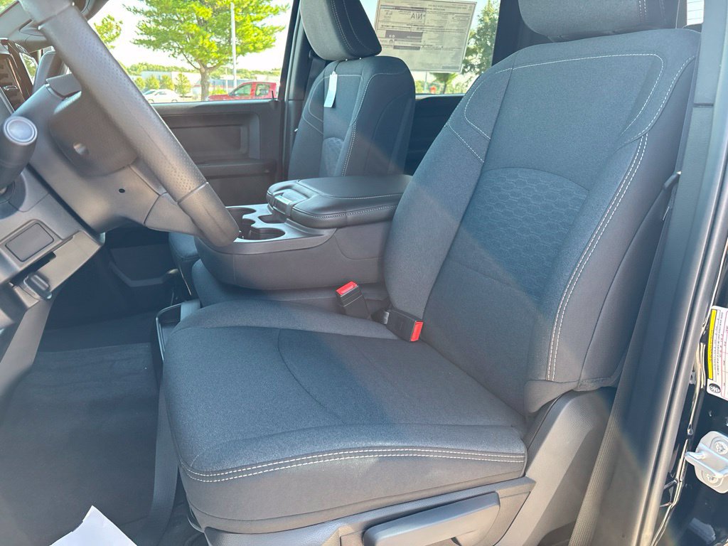 New 2027 RAM 3500 Tradesman AWD/4WD image 35