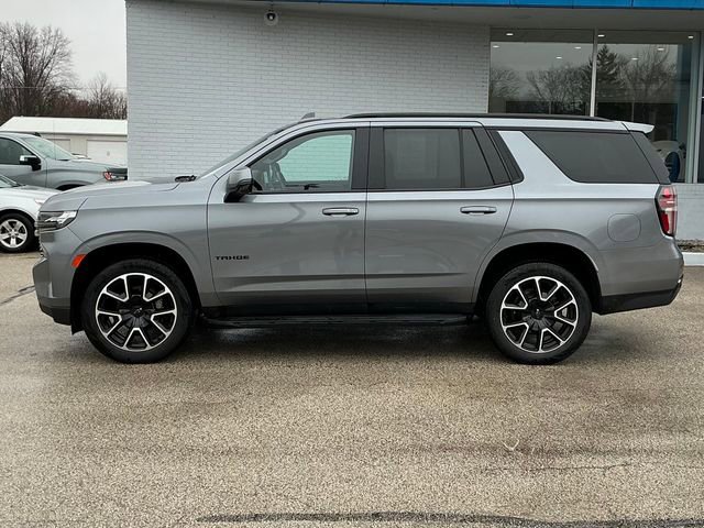 Used 2022 Chevrolet Tahoe RST w/ Luxury Package AWD/4WD image 2