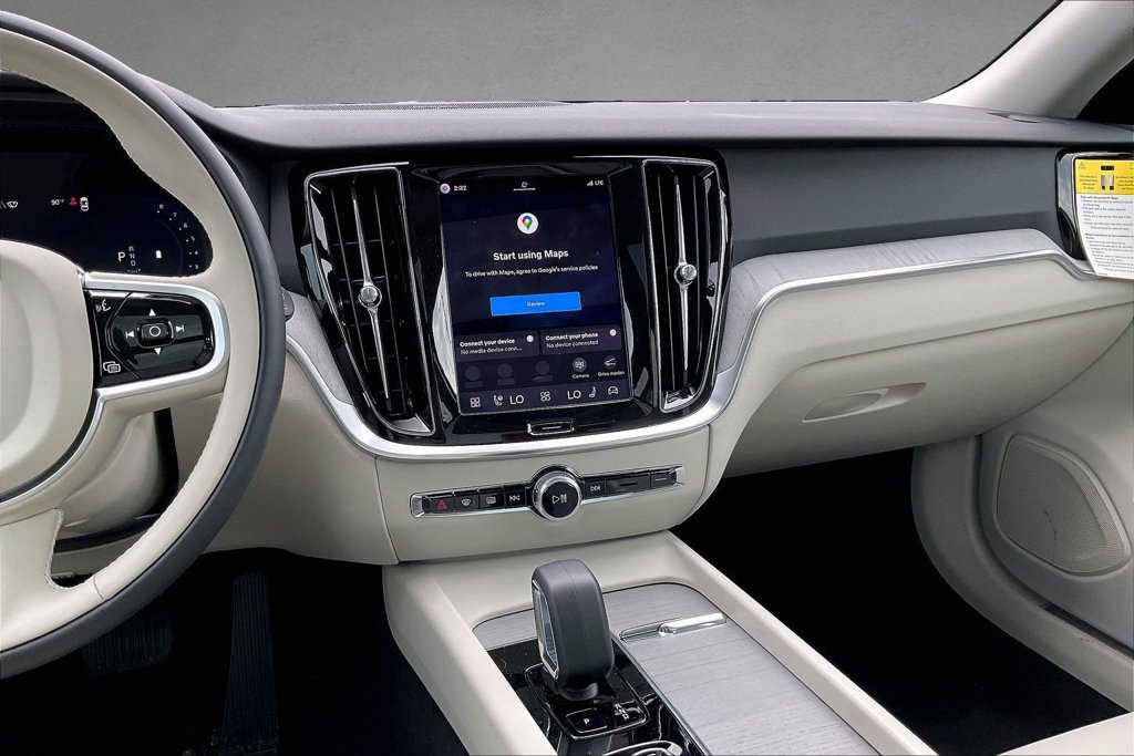 New 2026 Volvo V60 B5 Cross Country Plus w/ Protection Package Premier AWD/4WD image 7