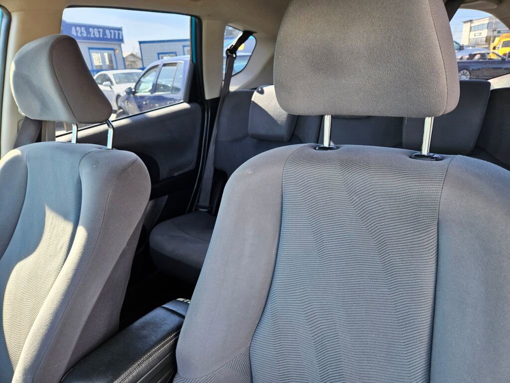 Used 2013 Honda Fit image 17