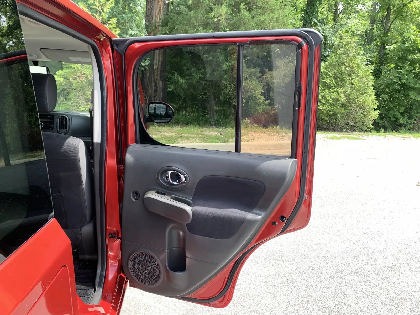Used 2014 Nissan Cube 1.8 S w/ Interior Designer Package FWD image 25