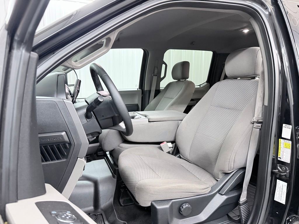 Used 2018 Ford F250 XLT AWD/4WD image 13