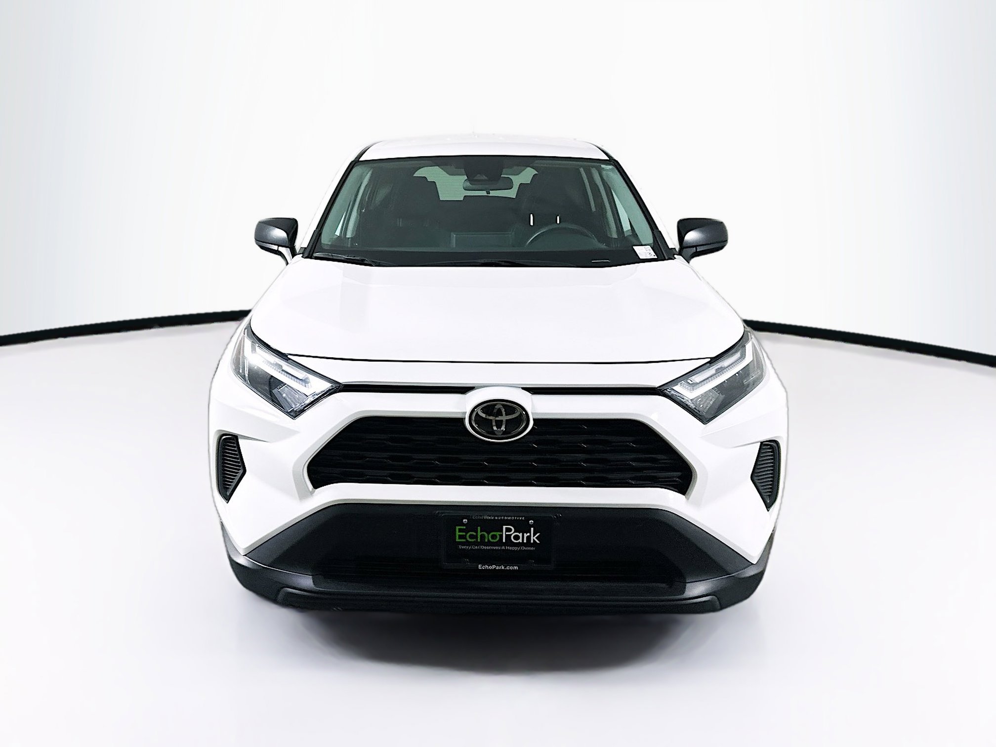 Used 2024 Toyota RAV4 LE image 2