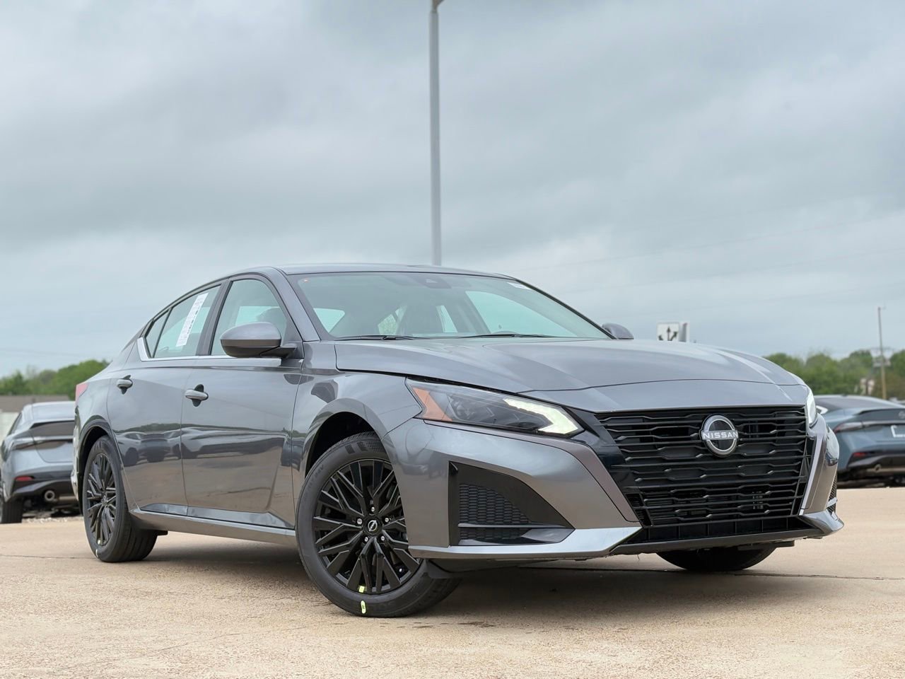 New 2026 Nissan Altima 2.5 SV w/ SV Special Edition Package image 2