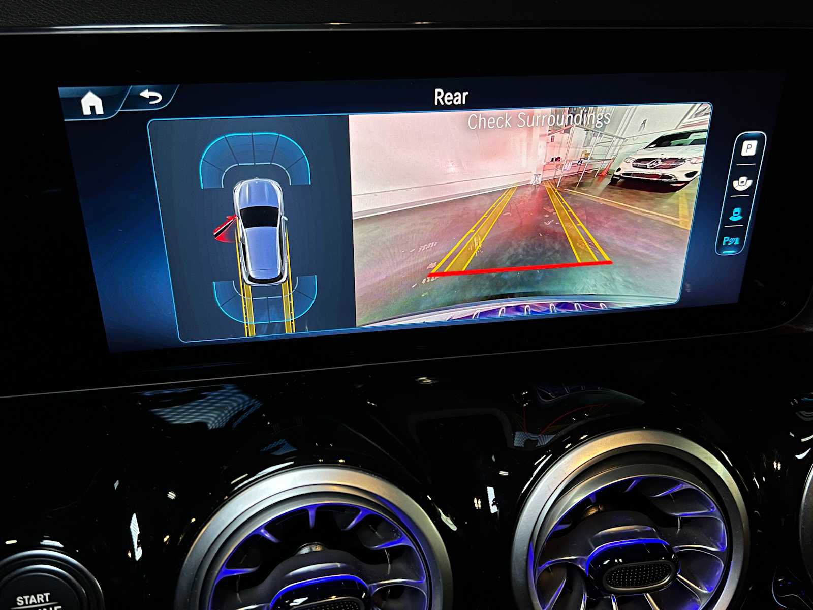 Certified 2025 Mercedes-Benz GLA 35 AMG 4MATIC image 41