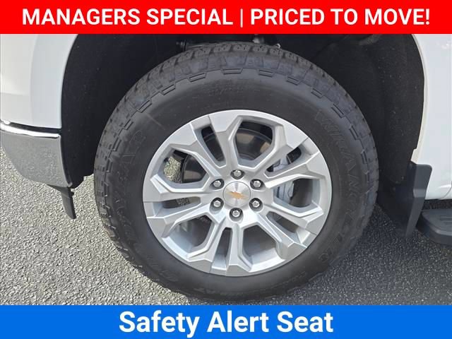 New 2026 Chevrolet Silverado 1500 LTZ w/ LTZ Premium Package AWD/4WD image 30