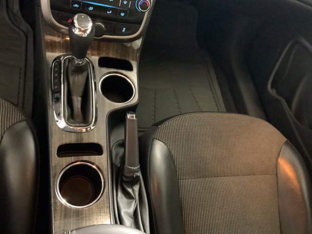 Used 2015 Chevrolet Malibu LT w/ Power Convenience Package FWD image 19
