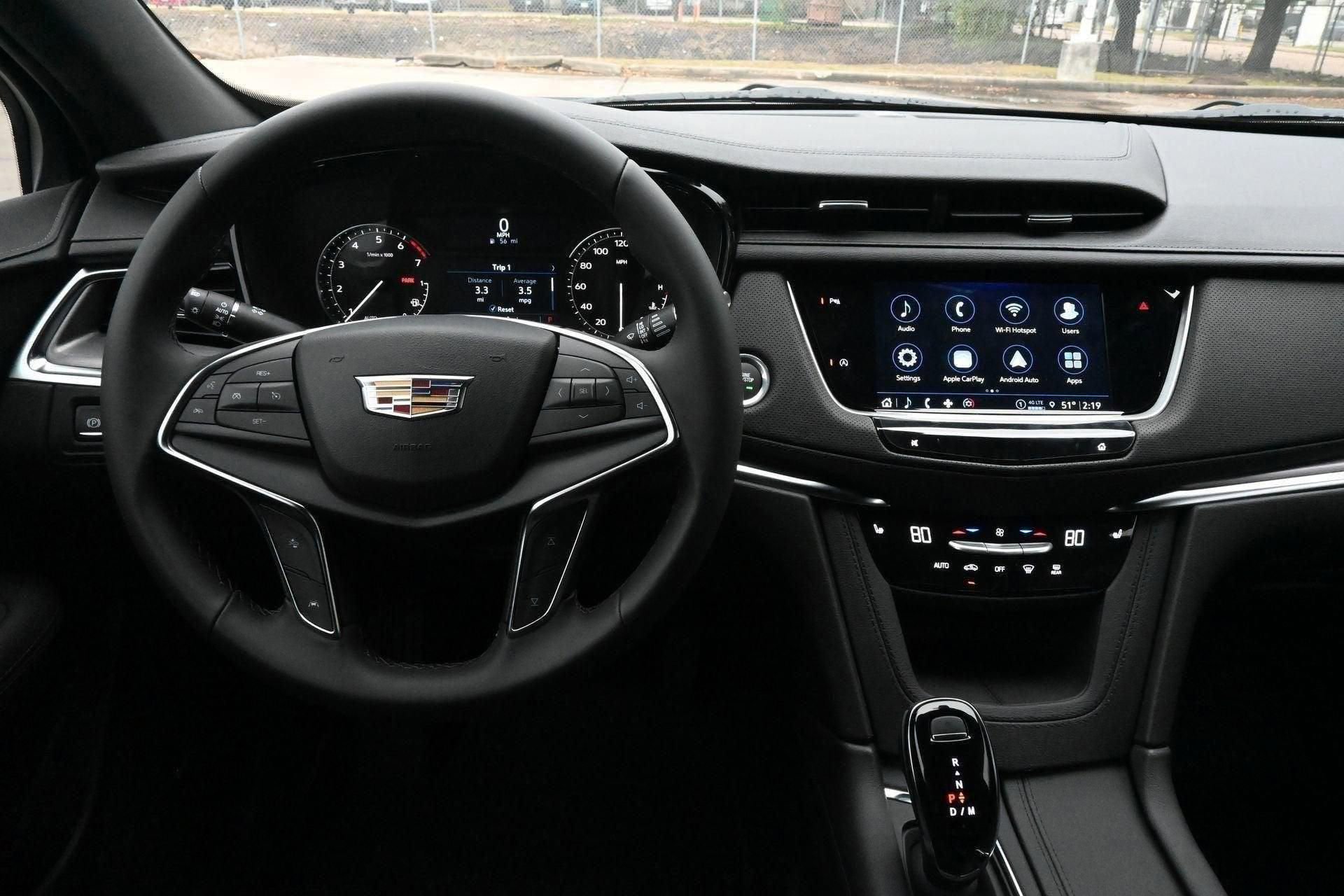 New 2026 Cadillac XT5 Luxury w/ LPO, Floor Liner Package image 97