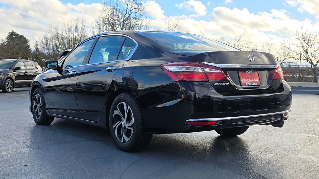 Used 2016 Honda Accord LX image 5