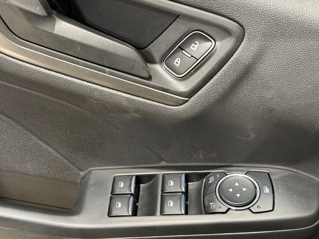 Used 2023 Ford Escape Active w/ Tech Pack #1 AWD/4WD image 16
