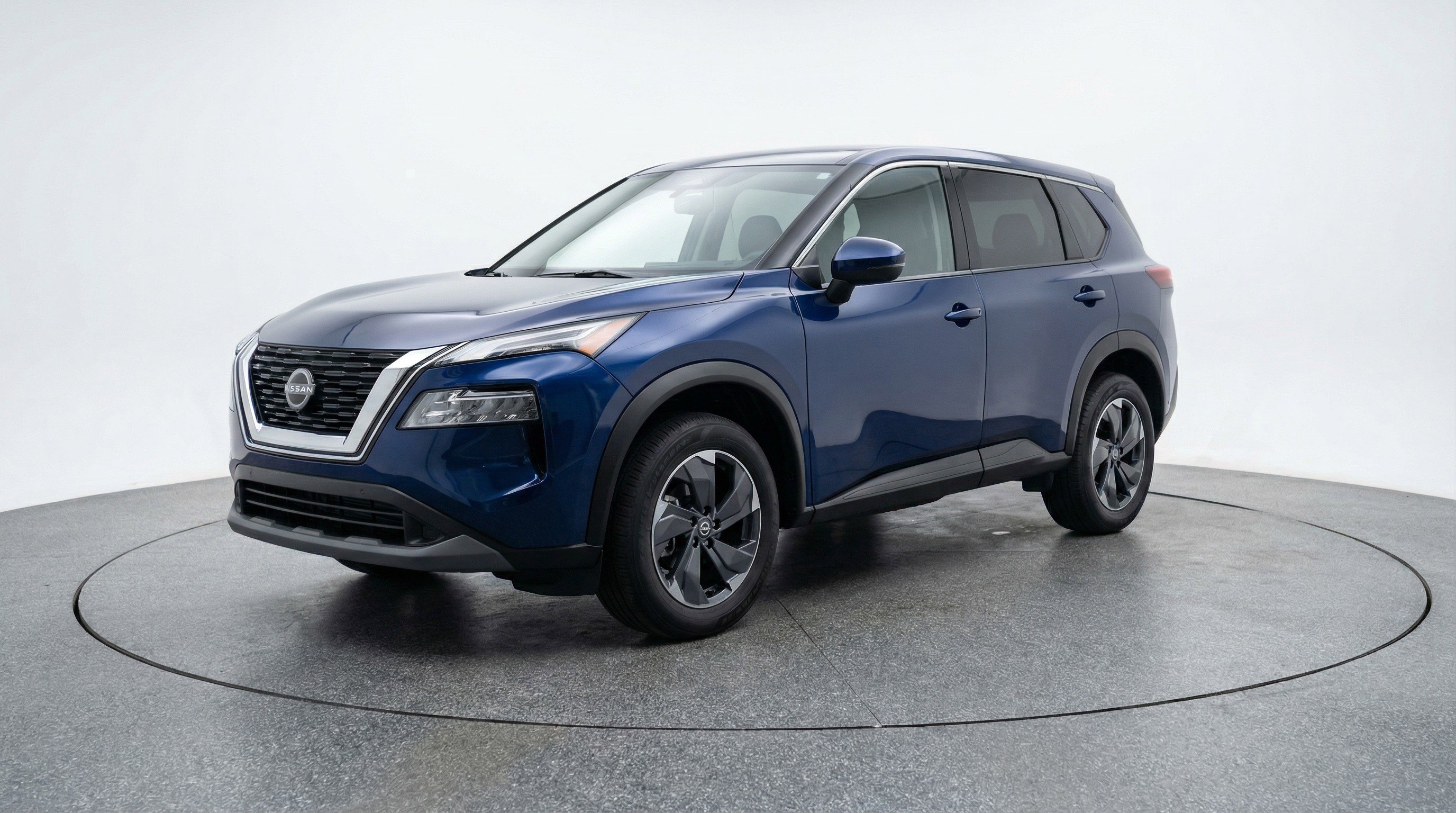 Used 2025 Nissan Rogue SV FWD image 3