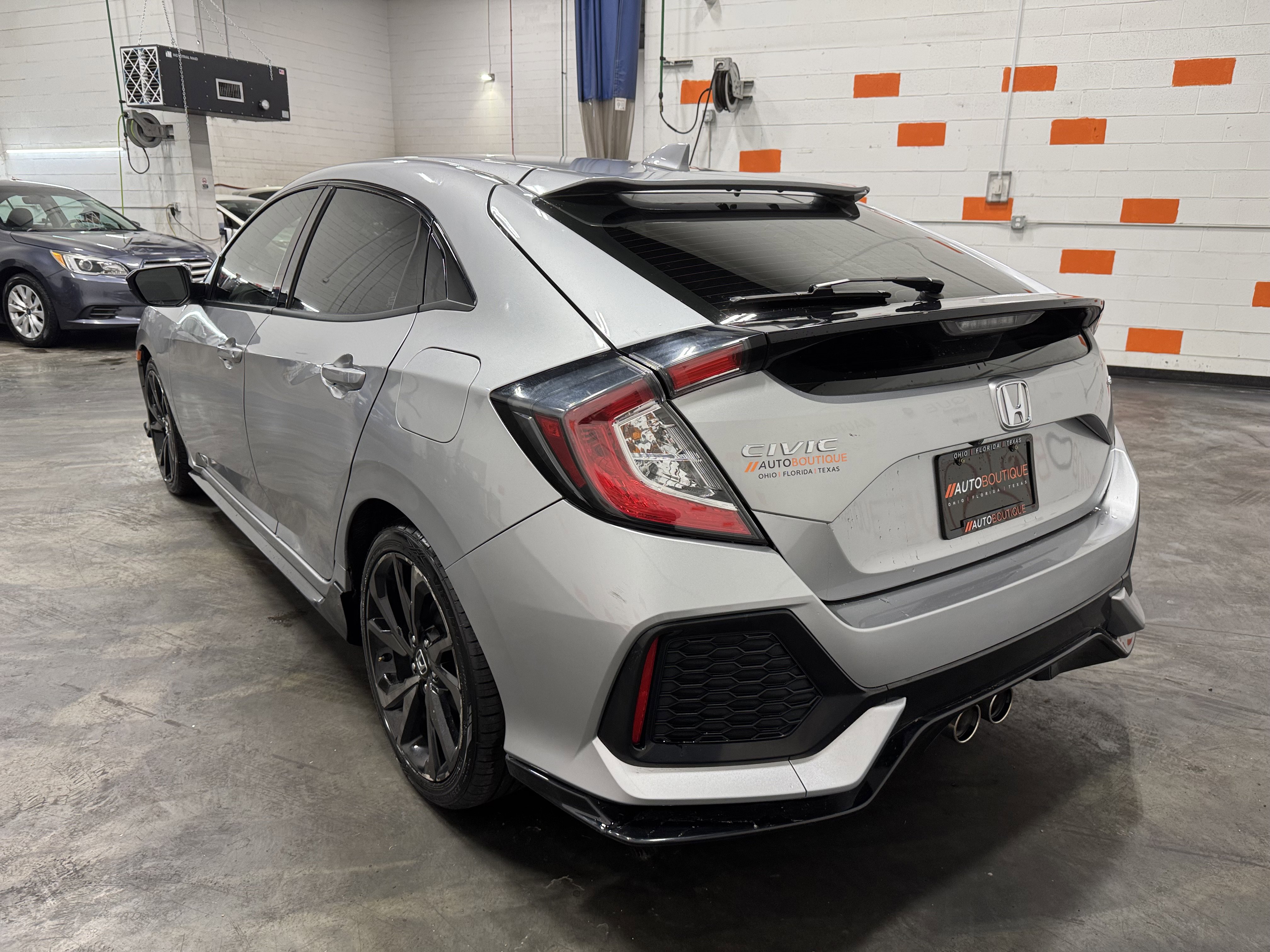 Used 2018 Honda Civic Sport image 14