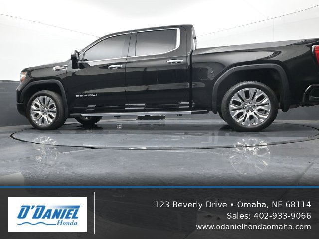 Used 2020 GMC Sierra 1500 Denali w/ Denali Premium Package AWD/4WD image 10