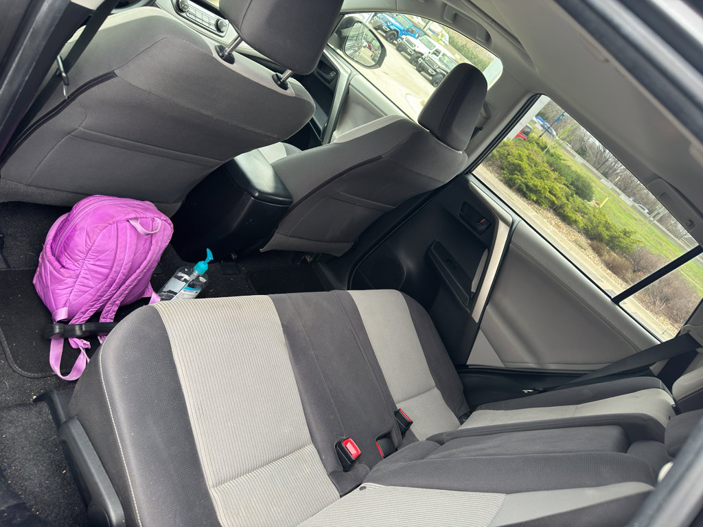 Used 2013 Toyota RAV4 XLE image 8
