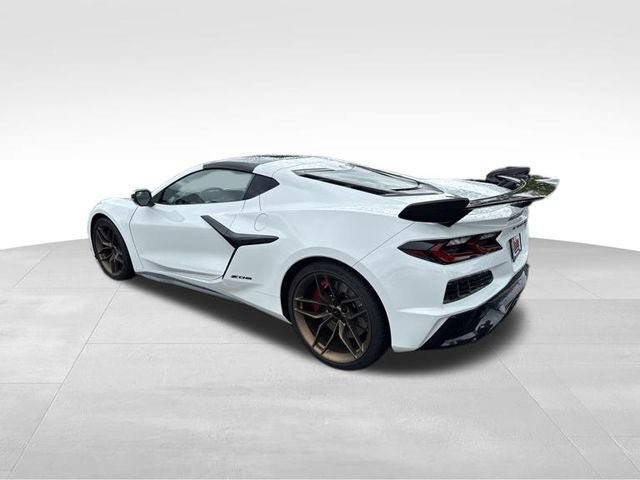 Used 2026 Chevrolet Corvette Z06 RWD image 7