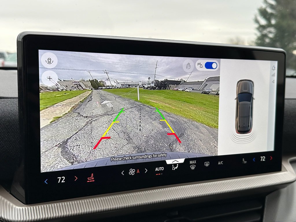 New 2026 Ford Explorer Active AWD/4WD image 16