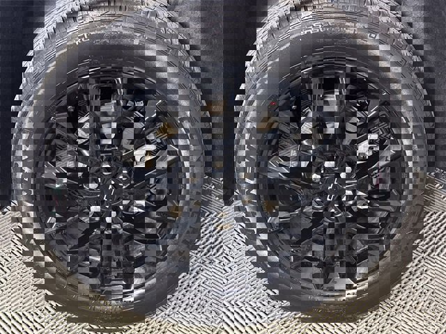 Used 2024 Chevrolet Traverse LS w/ Midnight/Sport Edition image 34