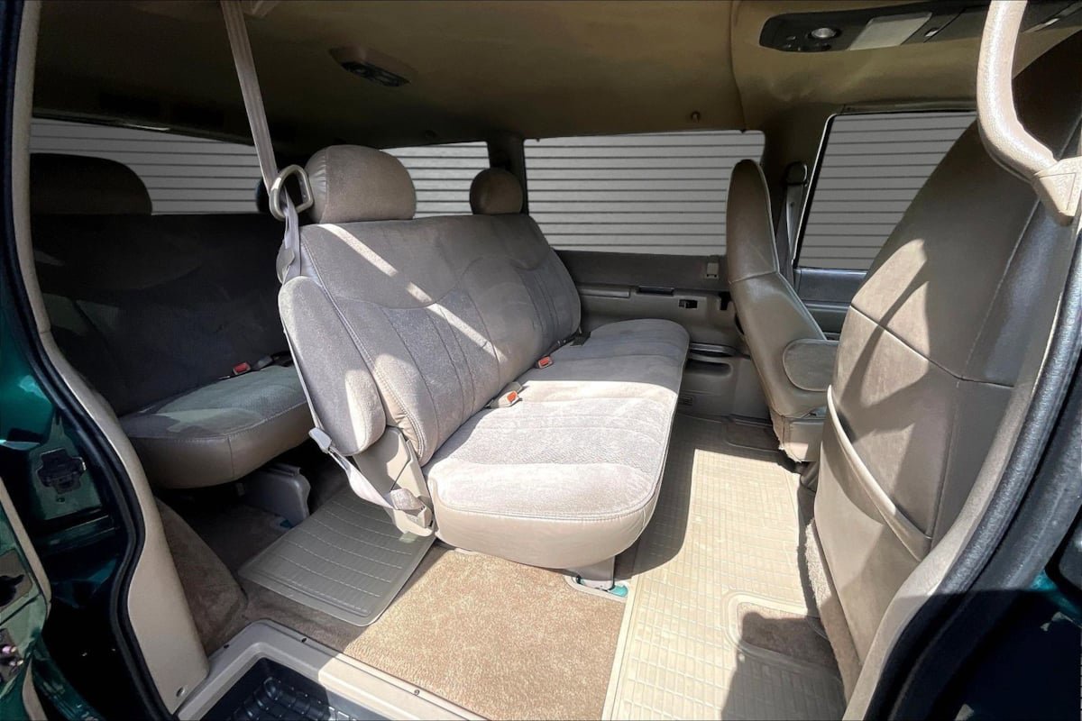 Used 2000 Chevrolet Astro Passenger RWD image 21