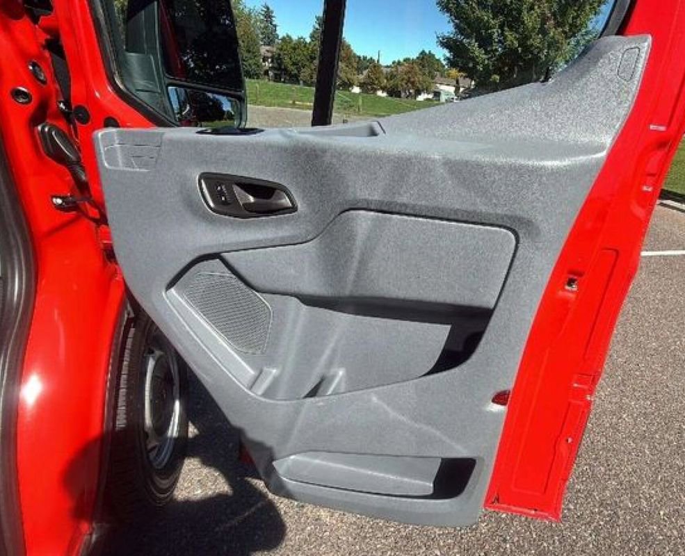 Used 2016 Ford Transit 150 XL image 20