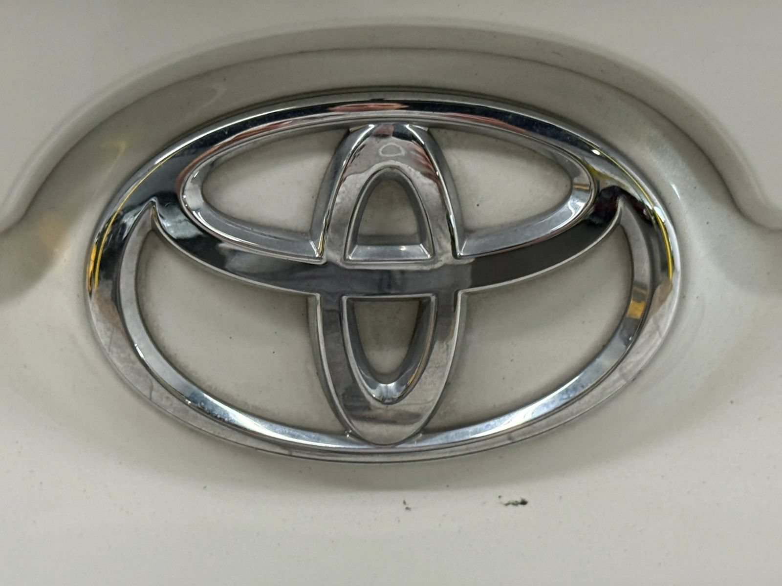 Used 2017 Toyota Camry SE FWD image 14