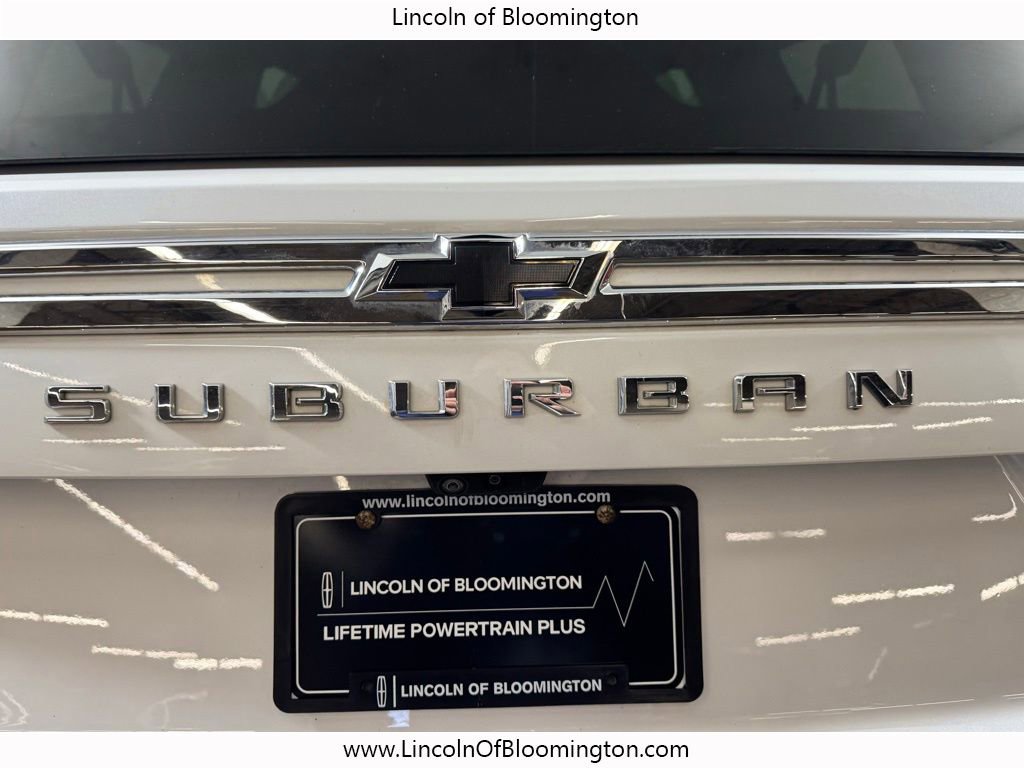 Used 2021 Chevrolet Suburban Premier w/ Premium Package image 26