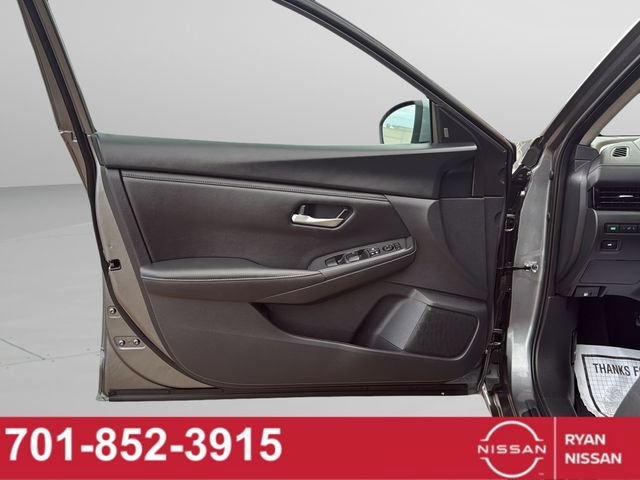Certified 2024 Nissan Sentra SV FWD image 18
