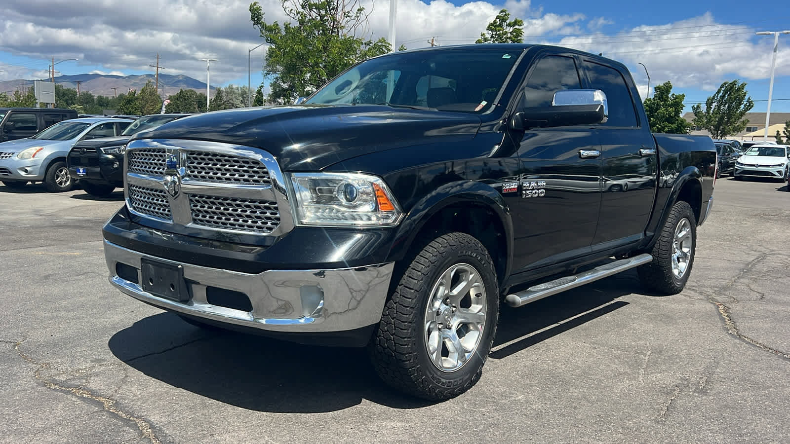 Used 2014 RAM 1500 Laramie w/ Convenience Group
