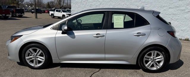Used 2019 Toyota Corolla SE image 2