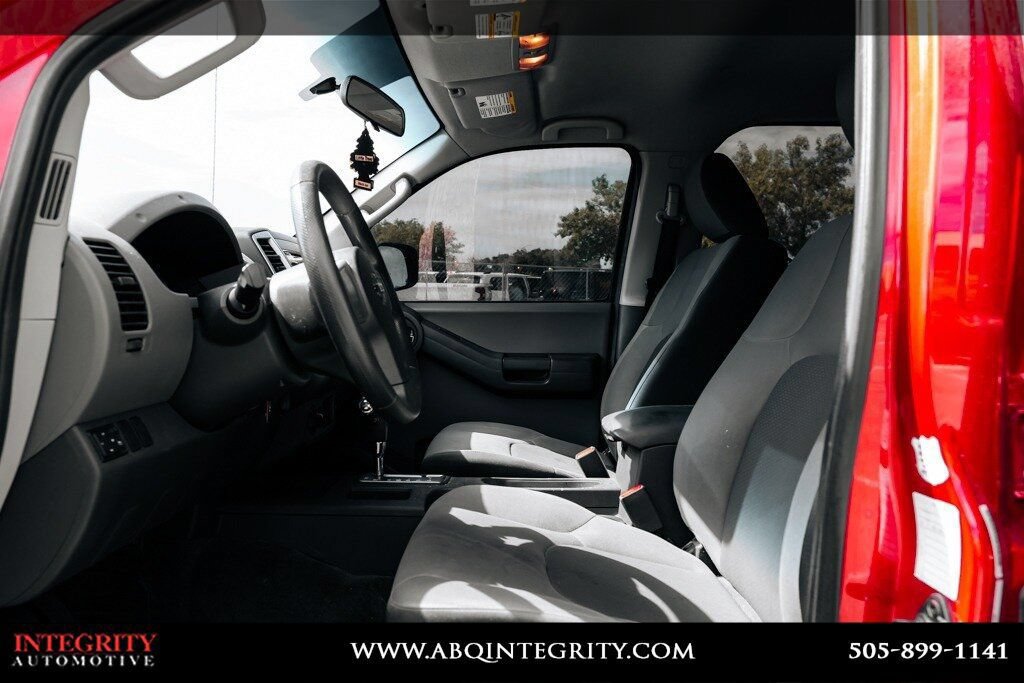 Used 2013 Nissan Xterra S AWD/4WD image 8