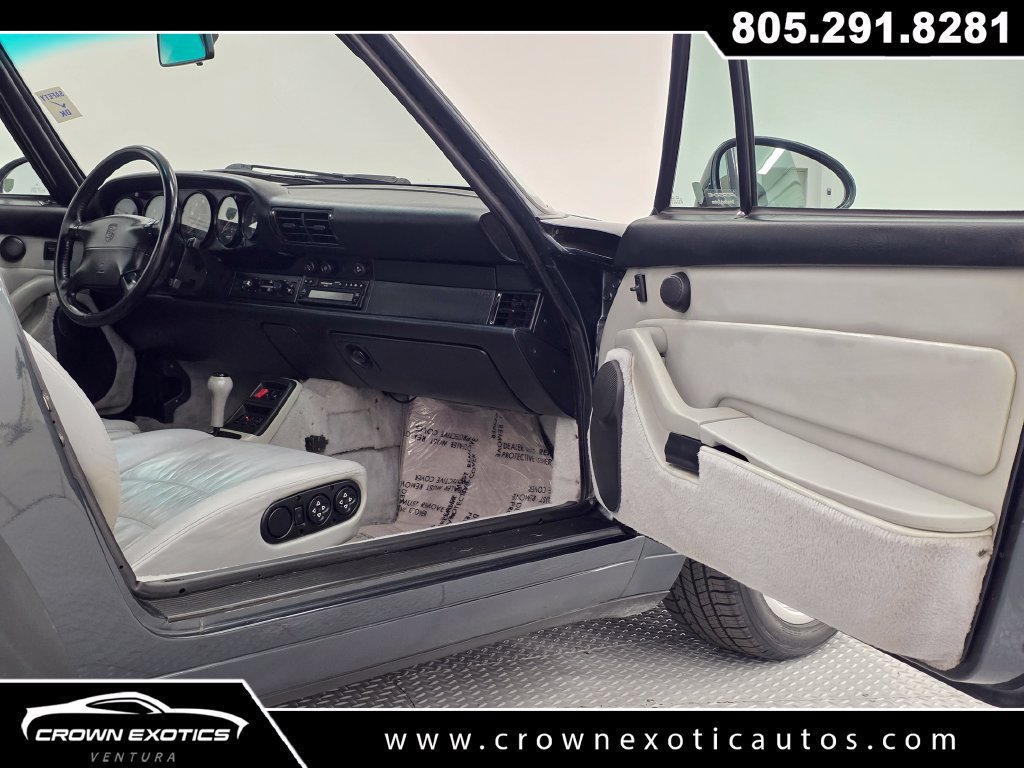 Used 1996 Porsche 911 Carrera RWD image 13