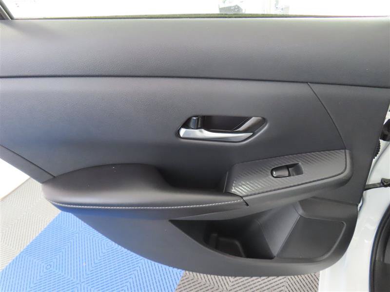Used 2023 Nissan Sentra SV FWD image 28