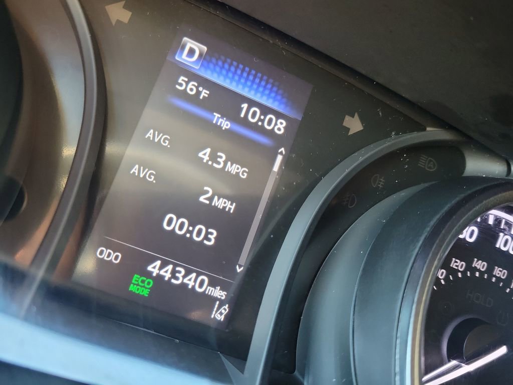 Certified 2022 Toyota Camry SE image 33