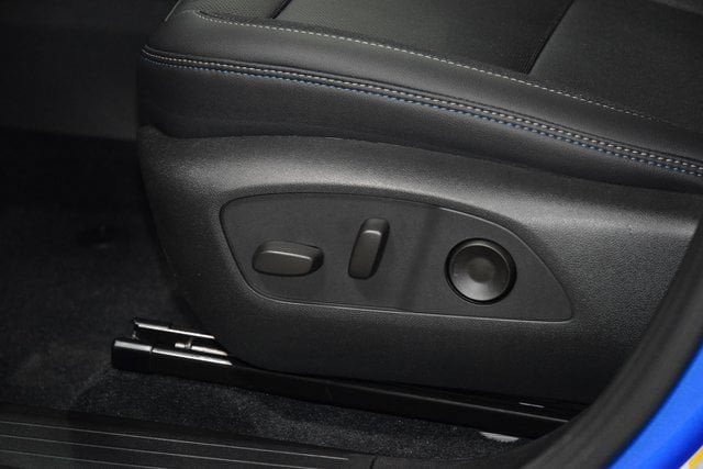 New 2026 Chevrolet Equinox EV LT w/ Convenience Package II FWD image 35