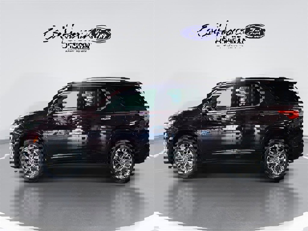 Used 2023 Chevrolet Traverse High Country w/ LPO, Floor Liner Package image 5